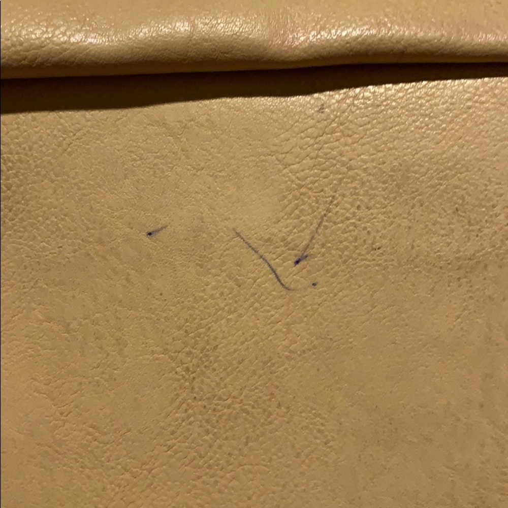 Handbag - Picture 3 of 3